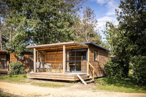 Camping La Pinède