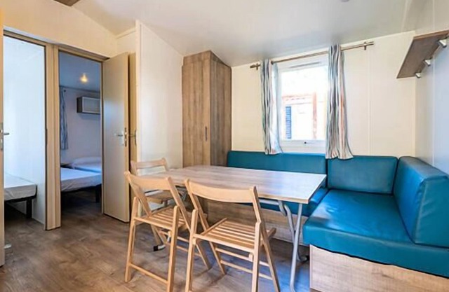 Camping Le Bois de Pleuven **** - Cozy Mobil Home 4 Rooms 6 People