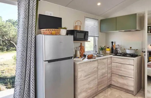 Camping maeva Escapades Sun Océan * - Mobil-Home Comfort Family Kids 3 Rooms 5 People + TV