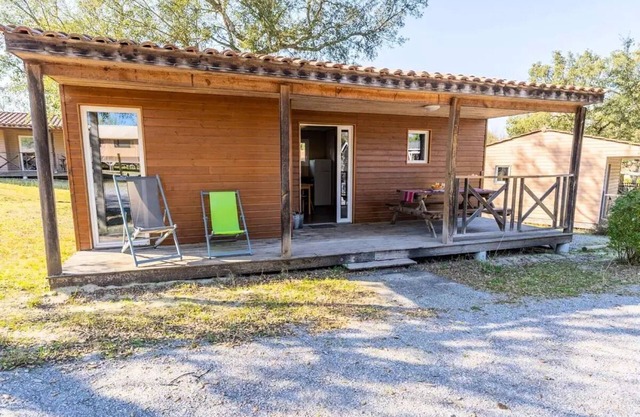 Camping Nature L'Airial* * - Chalet Woody 7 people