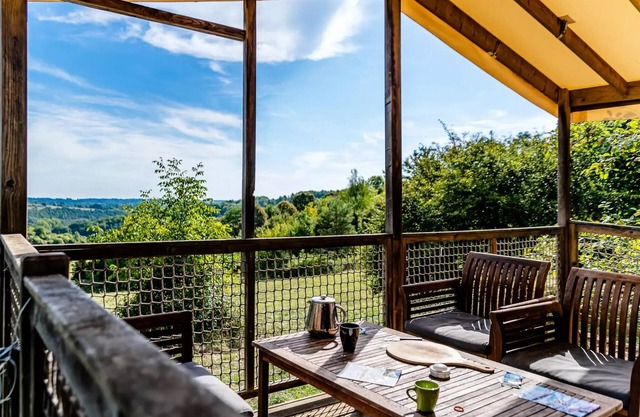 Campsite Flower Les Terrasses de Dordogne * - Canvas Bungalow 3 Rooms 5 People Without Sanitary