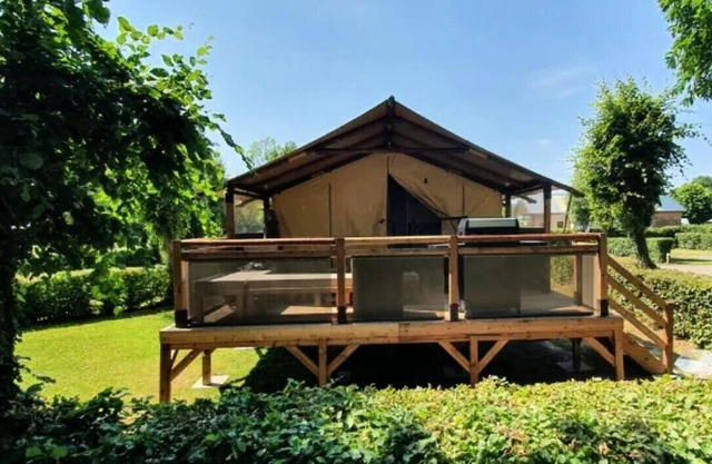 Campsite Risle et Seine - Domaine des Etangs*** - Comfortable furnished 3-room lodge for 5 people