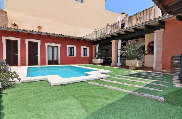Can Bassa 243 fantastic villa with private pool, terrace, barbecue and air conditioning