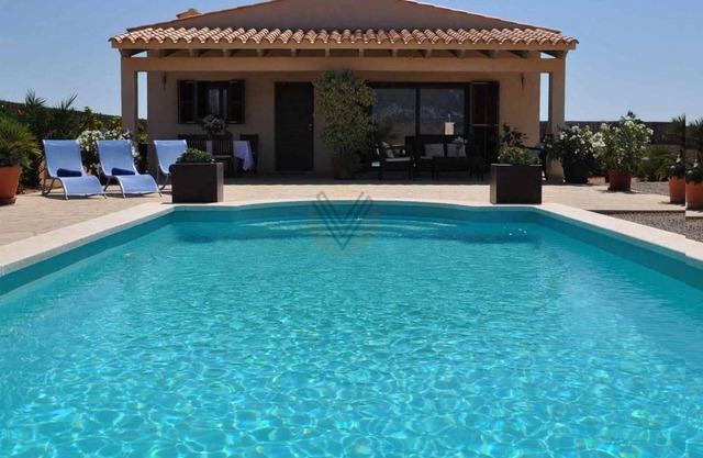 Can Melis, Holiday Villa with views in outskirt of Sa Pobla, Majorca