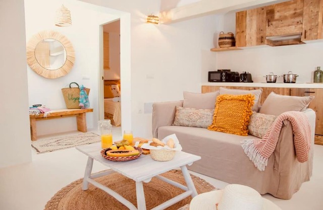 Can Roca - Modern & Stylish Villa