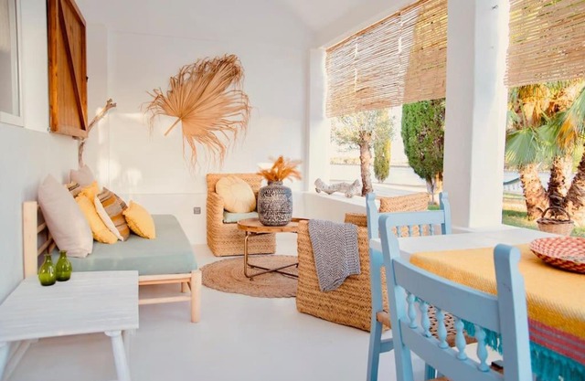 Can Sorra - Modern & Stylish Villa