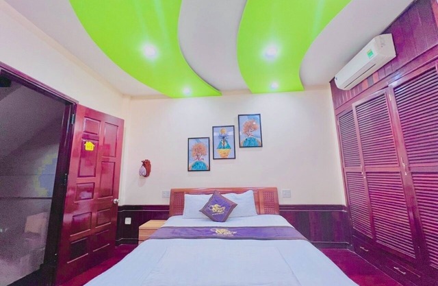 Canary Homestay