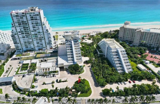 Cancun All Inclusive Condo