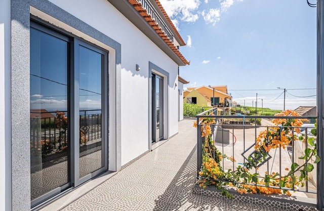 Canhas Residence I by Madeira Sun Travel