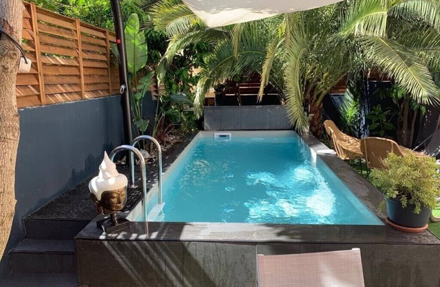 Cannes downtown beach 3 mn, pool, spa, air conditioning, 6 bedrooms, 4 bathrooms