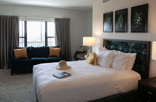 Cape Canaveral Adorable Private Condo Style Resort Getaway