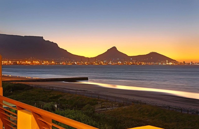 Cape Town Beachfront Apartments At Leisure Bay
