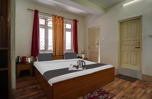 Capital O 91339 Hotel View Point