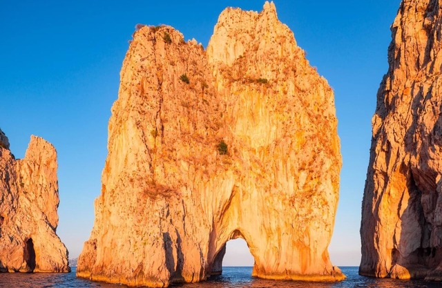 Capri private boat tour