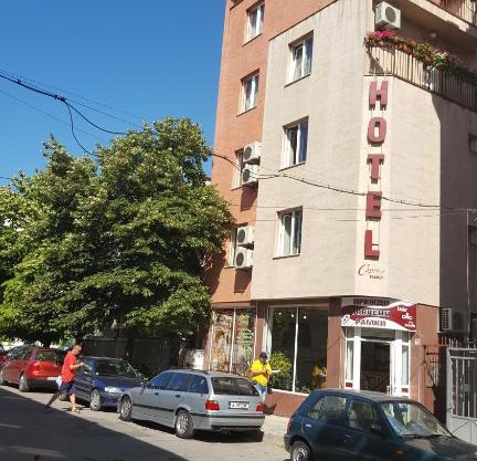 Caprice Family Hotel