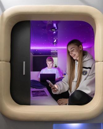 Capsule Hotel Constellation 91