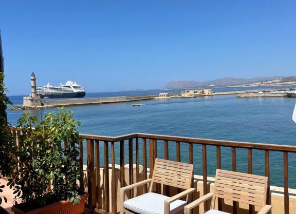 Captain Vasilis Hotel