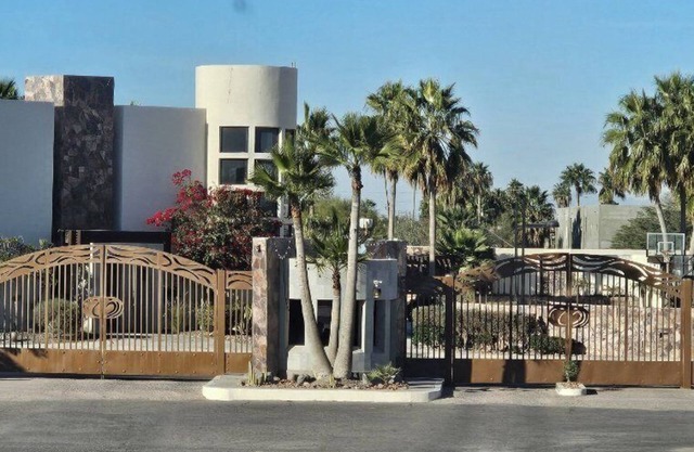 Caracoles A 106 2 Bed 2 Bath By FMI Rentals