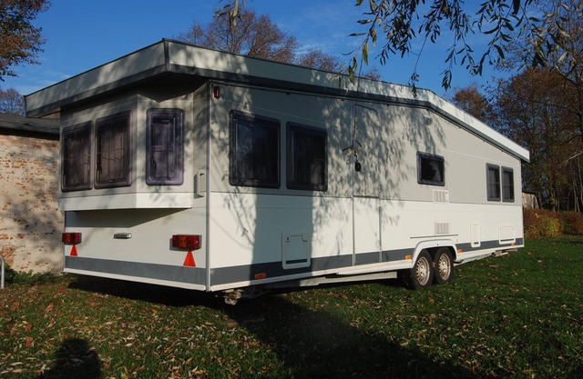 Caravan - Havel Swan