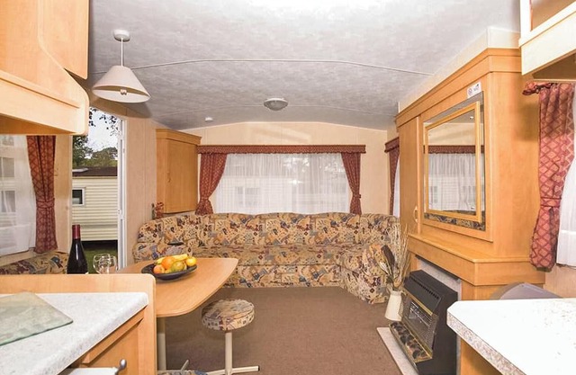 Caravan with one double and one twin.