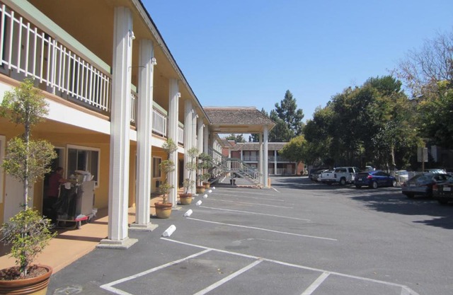 Caravelle Inn Extended Stay