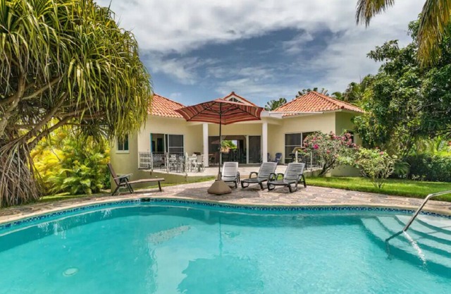 Caribbean Getaway - Luxury, Private Villa in a Gated Community