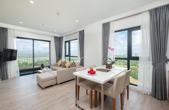 Carinae Danang Hotel