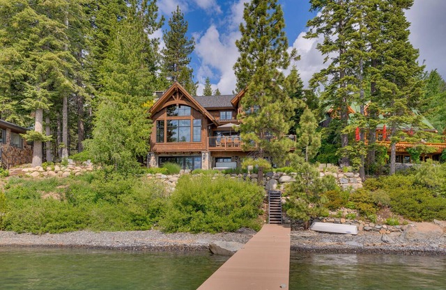 Carnelian Haus - Lakefront - TLUXP