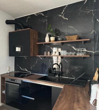 Carob apartment - Balcony view of the sea & Bisevo