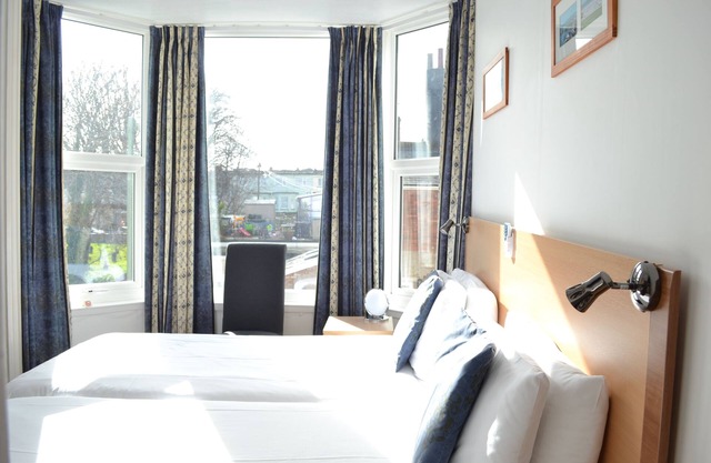 Carrington Guest House B&B