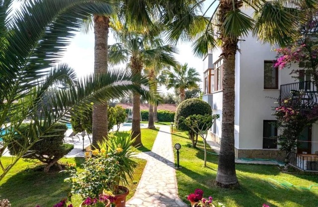 Carrington Suites Hotel
