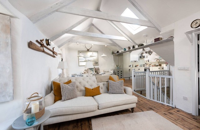 Carvossa - a boutique cottage within easy each of the beach
