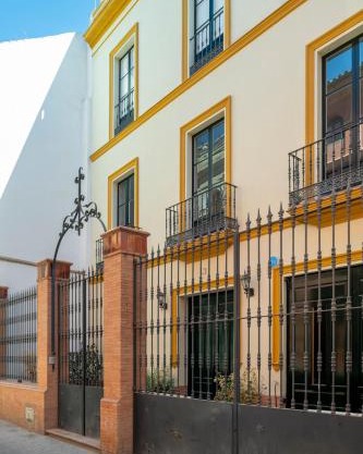 Casa 1872, by Homing U