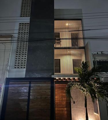 CASA ALDAMA- Style & Convenient Apartments