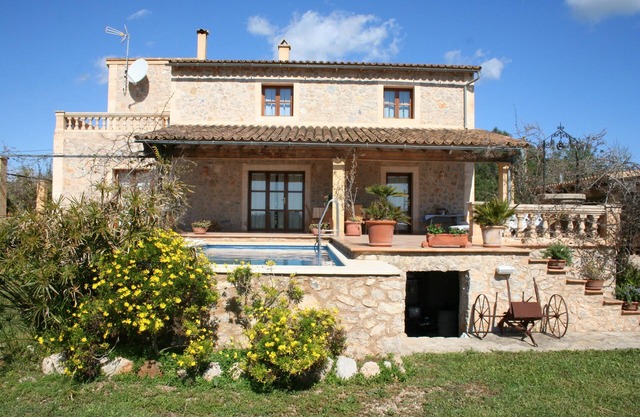 CASA ANTONIA: Calm and idyllic finca with pool, top equipment and coastal views