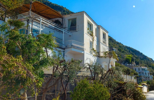 Casa Ariel - Six Bedroom Villa, Sleeps 12