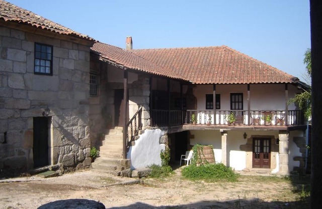 Casa da Varanda/Quinta de Santa Isabel - Two-Bedroom Apartment