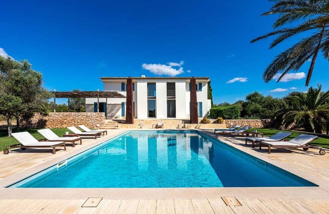 Casa de la Luz » Beautifly Villa near the famous beach Caló del Moro