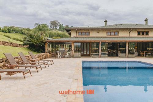 Casa de luxo em Amparo com piscina e churrasqueira
