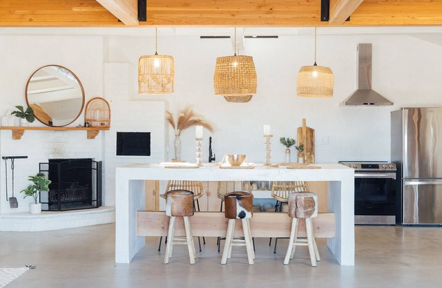 Casa Del Desierto—Private Boho Oasis with Palm Trees, Hot Tub, Fire Pits