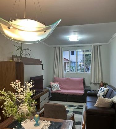 Casa em condomínio