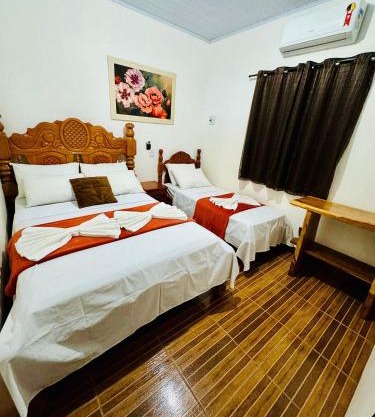 Casa Flor do Ipê Homes
