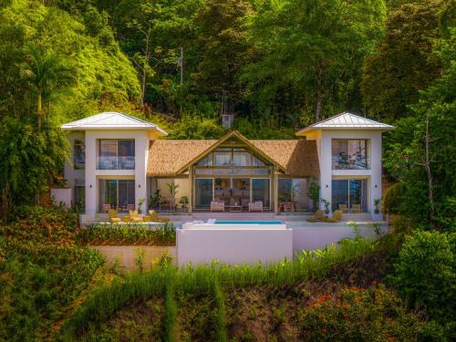 Casa Frenchie - by Pura Villas