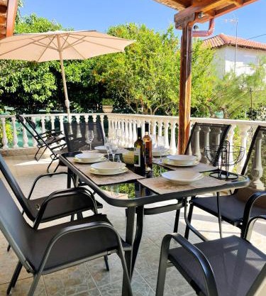 Casa Lia-Beach Front Villa