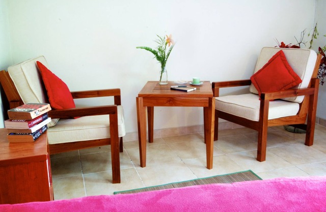 Casa Los Naranjos. your home away from home.