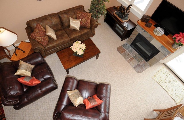 Casa Moonlight Two - Ski in/Out - Direct to Iron Horse Lift - 2 Bed 2.5 Bath