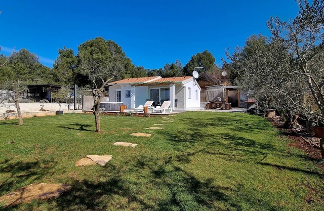 Casa Moreno - Two Bedroom Chalet, Sleeps 4