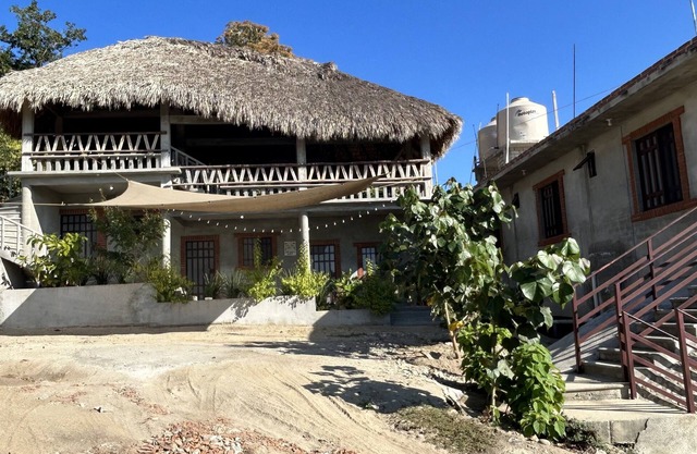 Casa Nayechee Hospedaje & Dive Center