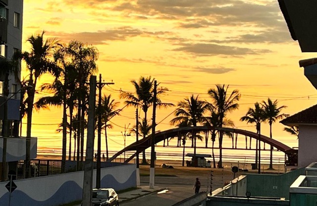 Casa Pé na Areia com Piscina Climatizada