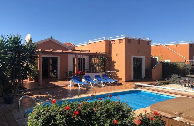 Casa Piedra, Luxury Family Front Line Golf, Hot Tub,Pool Table, 8 pers, Caleta de Fuste